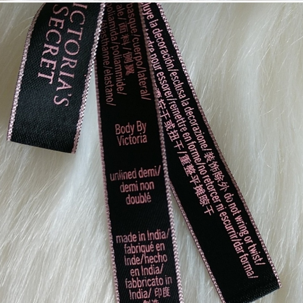 Size 34D❤️ VICTORIA'S SECRET UNLINED BRA - Picture 6 of 7